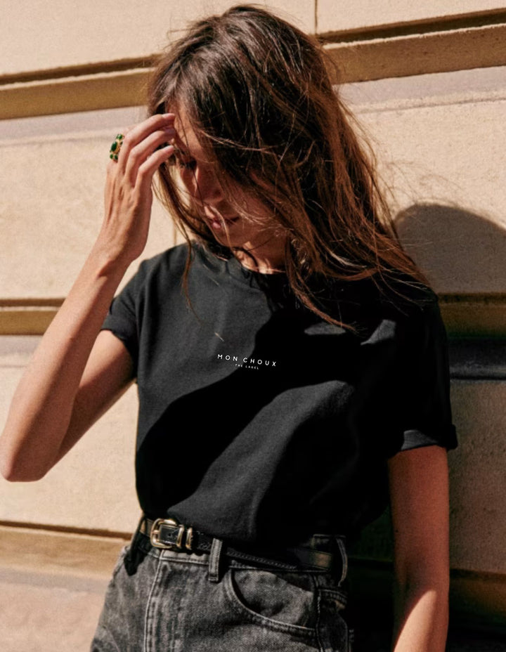 WOMEN'S ROLLED SLEEVE TEE